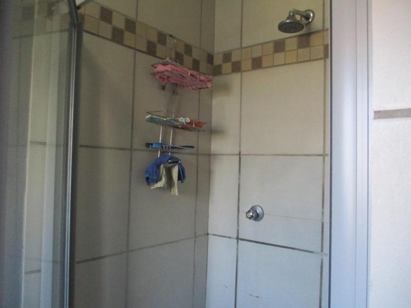 5 Bedroom Property for Sale in Uitsig Free State